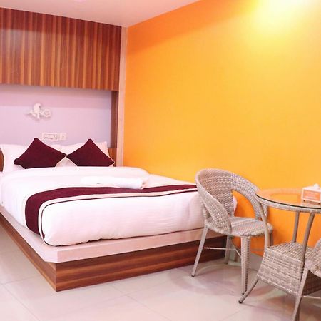 Om Tandoori Hotel Katmandu Zewnętrze zdjęcie